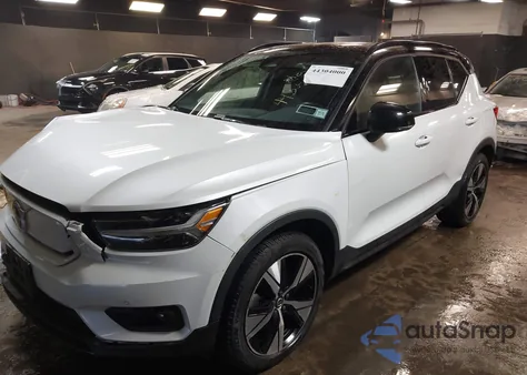 2021 Volvo Xc40 Recharge Pure Electric P8 from USA, damaged, VIN YV4ED3UR0M2553467